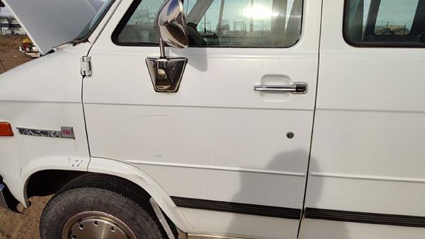 1995 GMC Van Front Door LH White — photo 3