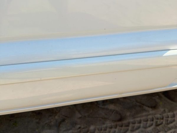 01-05 Chevy S10 Blazer Passenger Right Rear Door Moulding Trim Strip White 50U — photo 3