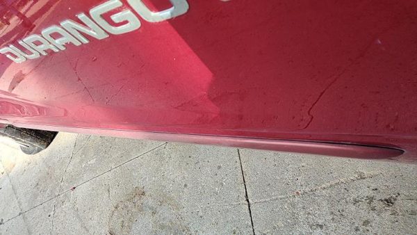 98-02 Dodge Durango Passenger Right Front Moulding From Door Oem Trim Strip Red — photo 3