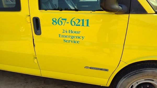 2002 Chevy Express 3500 Front Door RH Yellow — photo 1