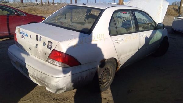 2002 Mitsubishi Lancer — vehicle photo 8