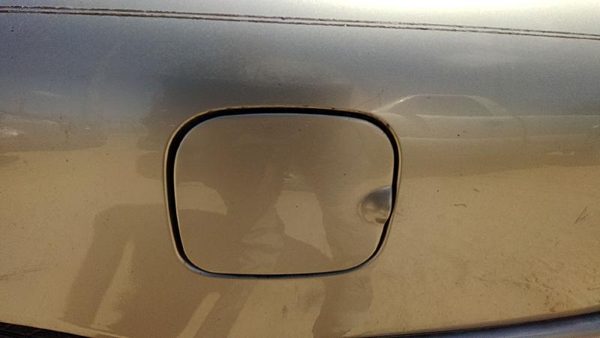 1997-2004 Buick Century Fuel Tank Door With Hinge Gas Lid Oem Filler Gold 49U — photo 2