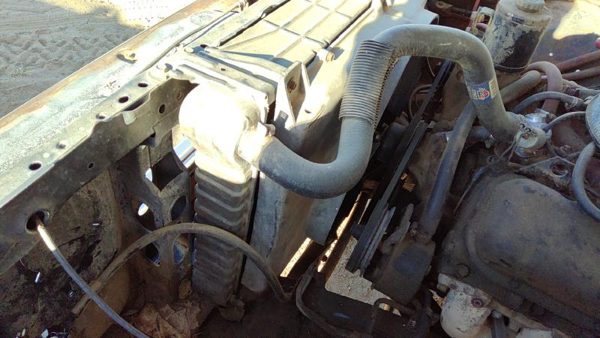1983 Chevy Pickup 30 Radiator 7.4L Manual Trans — photo 1