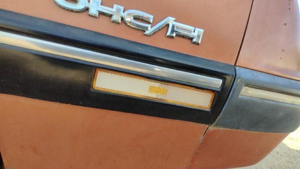 1985 Pontiac Sunbird Fog/mark/park/turn Light/lamp RH — photo 3
