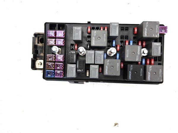 2007 Pontiac G6 Engine Fuse Box Power Distribution Panel Oem 3.5L 15858845 — photo 12