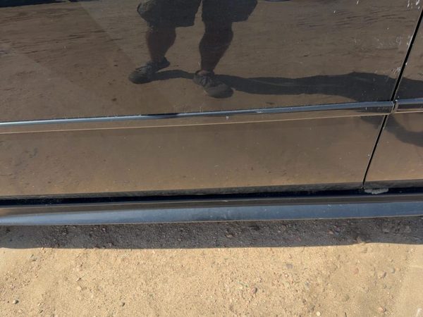 2006-2013 Chevy Impala Driver Left Front Moulding From Door Oem Black 41U — photo 6