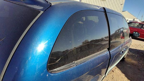 01-07 Dodge Caravan Passenger Right Rear Quarter Glass Back Side Window 119 Wb — photo 4