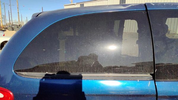 01-07 Dodge Caravan Passenger Right Rear Quarter Glass Back Side Window 119 Wb — photo 1