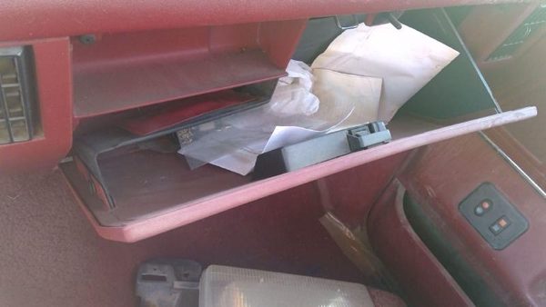 1989 Ford F350 Glove Box Assembly Complete Door With Latch Oem Red — photo 4