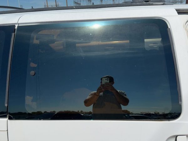 93-98 Mercury Villager Passenger Right Rear Side Window Door Glass Oem Back Tint — photo 2