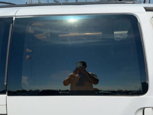 93-98 Mercury Villager Passenger Right Rear Side Window Door Glass Oem Back Tint — photo 4