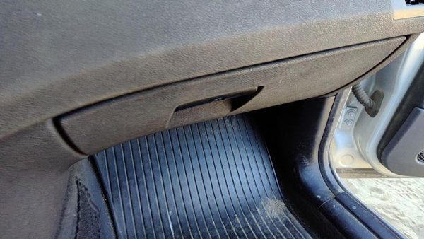 2004-2006 Bmw X3 Glove Box Assembly Complete Door With Latch Oem Gray — photo 1