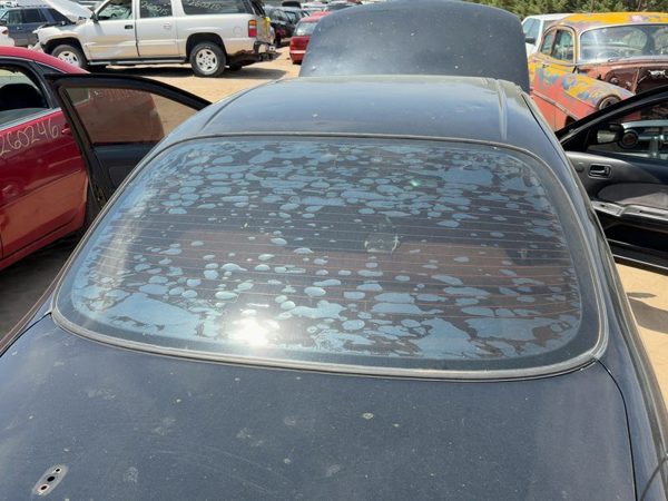1995-1999 Nissan Maxima Back Glass Rear Window Oem Without Keyless Entry — photo 3