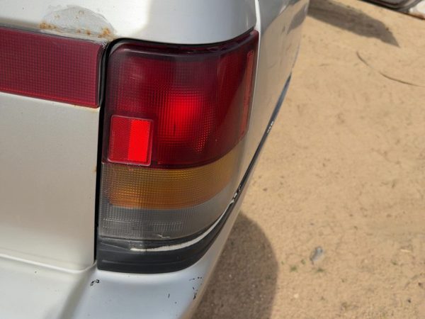 1990-1994 Subaru Legacy Passenger Right Tail Light Brake Lamp Oem Rear — photo 2