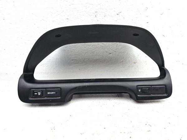 95-98 Nissan Maxima Trim Bezel Around Speedometer Oem Dash Surround Panel Black — photo 1