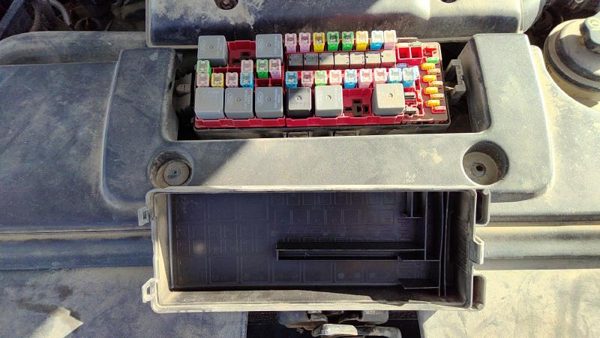 2007-2008 Lincoln Navigator Engine Fuse Box Power Distribution Panel Oem 5.4L — photo 4
