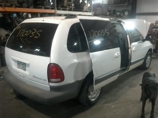 1999 Dodge Caravan — vehicle photo 6