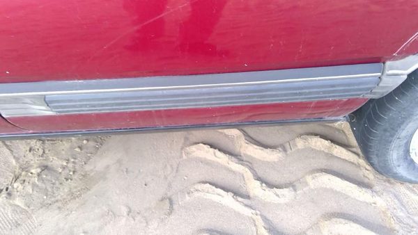 89-91 Olds Eighty Eight Driver Left Rear Moulding From Door Oem Back Trim Strip — photo 8