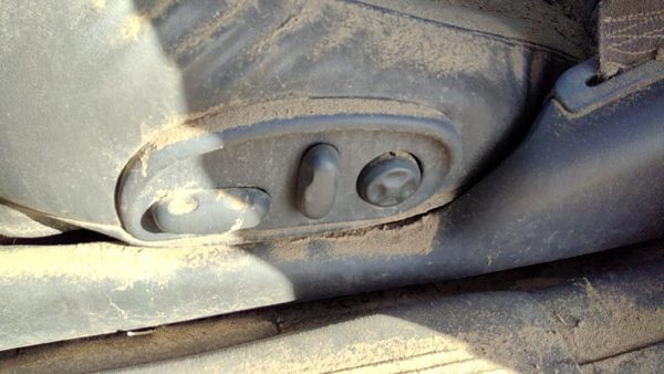 00-05 Bonneville Driver Left Side Power Seat Switch With Trim Panel Pewter 932 — photo 3