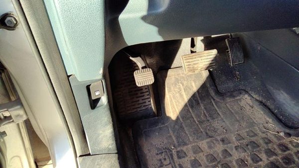 2009-2015 Honda Pilot Parking Brake Pedal Assembly Oem Complete Emergency Unit — photo 1