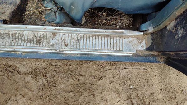 64-66 Ford Thunderbird Coupe Driver Left Side Step Sill Plate Oem — photo 2