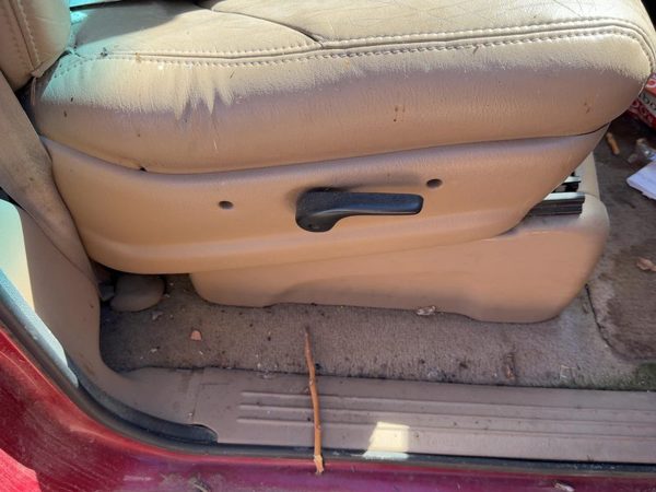 1996 Chrysler Town & Country Passenger Right Side Seat Trim Panel Oem Tan Flk5 — photo 2