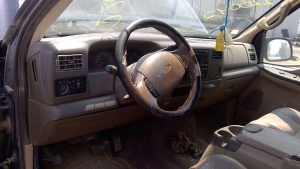 2002 Ford F250 — vehicle photo 4