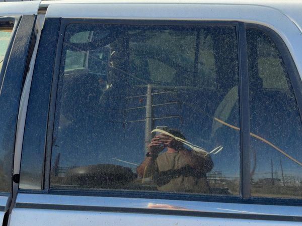 1998 Lincoln Navigator Rear Door Glass/window LH — photo 2