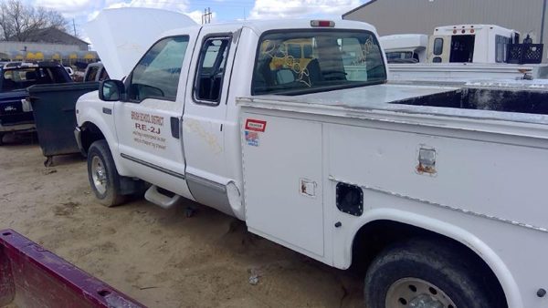 1999 Ford F250 — vehicle photo 4
