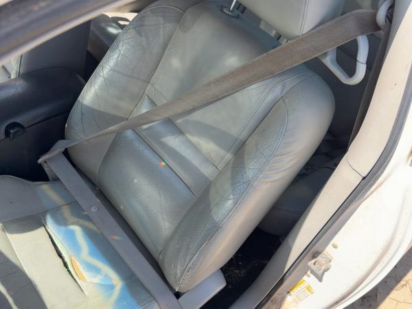 06-07 Monte Carlo Driver Left Front Seat Belt Retractor Oem Shoulder Gray 832 — photo 1