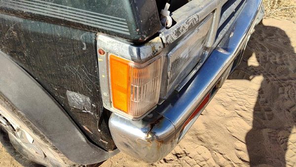 93-95 Pathfinder Nissan Pathfinder Passenger Right Front Turn Signal Light Lamp — photo 2