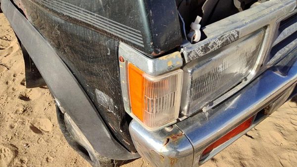 93-95 Pathfinder Nissan Pathfinder Passenger Right Front Turn Signal Light Lamp — photo 3