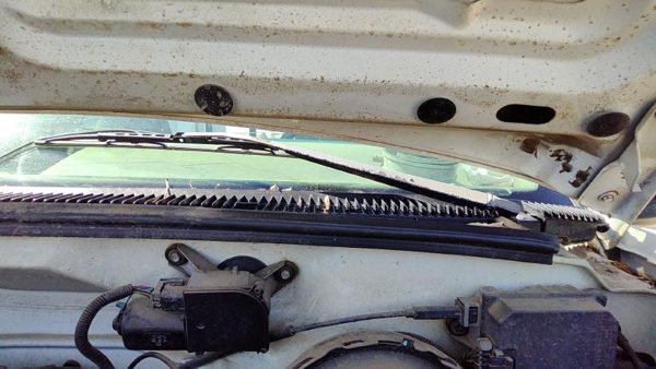 1994-1999 Chevy Silverado 1500 Driver Left Windshield Wiper Arm Oem Blade Lever — photo 3