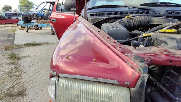 1998-2003 Dodge Durango Passenger Right Front Fender Oem Red 55255030aa — photo 2