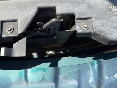 1999 Chevy Lumina Hood Latch Assembly with Bracket Radiator Support 10288085