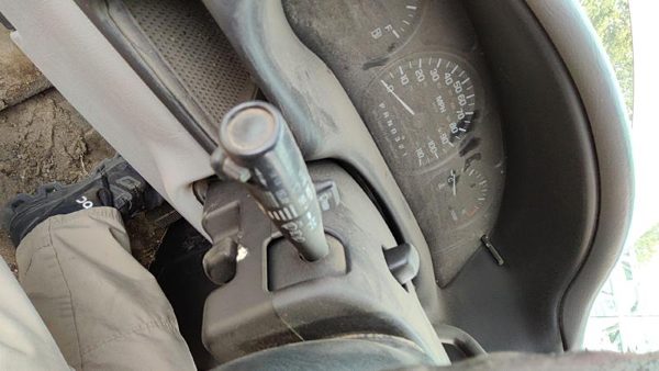 2002 Chevy Venture Steering Column Assembly Oem 26087577 — photo 4