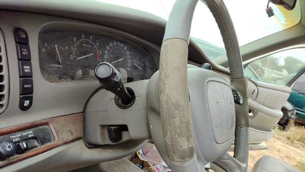 2000 Buick Park Avenue Steering Column Key — photo 2