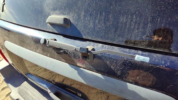 03-04 Jeep Grand Cherokee Back Glass Wiper Arm Rear Window Blade Liftgate Hatch — photo 4
