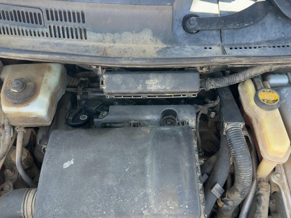 2004-2009 Toyota Prius Cylinder Head Assembly Oem 1.5L 1Nzfxe Engine 1110121062 — photo 2