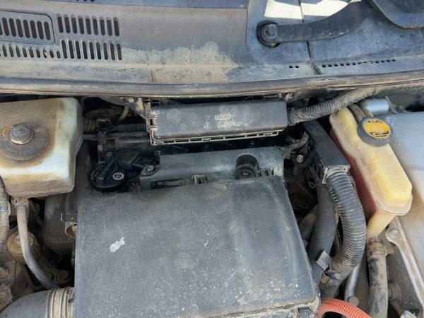 2004-2009 Toyota Prius Cylinder Head Assembly Oem 1.5L 1Nzfxe Engine 1110121062 — photo 4