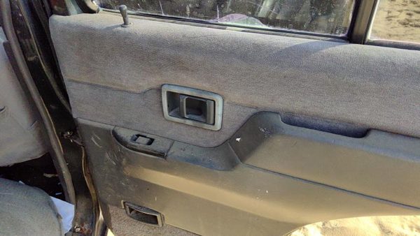 90-95 Pathfinder Passenger Right Rear Door Trim Panel With Switches Back Gray — photo 4