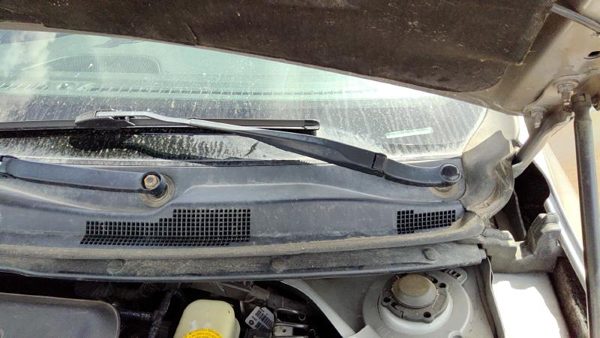 2015 Chrysler 200 Driver Left Windshield Wiper Arm Oem Blade Lever 68241707Aa — photo 4