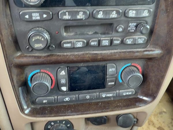 2004 Buick Rainier Temperature Control Module In Dash Heater Ac Head Unit Oem — photo 1
