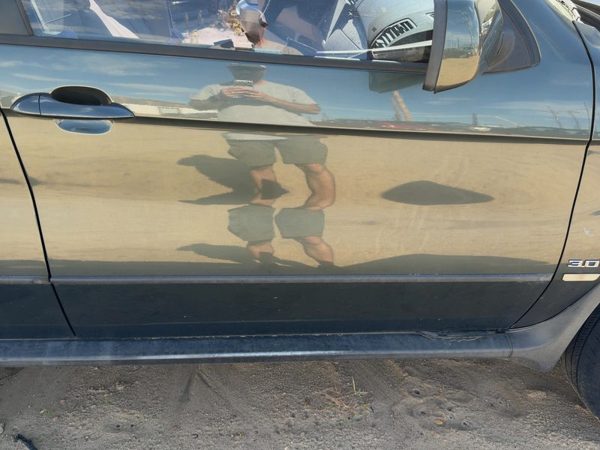 2006 BMW X5 Front Door RH Highland Green A11 — photo 3