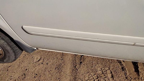 05-07 Dodge Caravan Driver Left Front Moulding From Door Trim Strip White Pw1 — photo 5