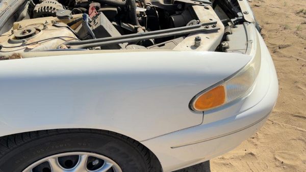 1997-2005 Buick Century Passenger Right Front Fender Oem White 12455104 — photo 3
