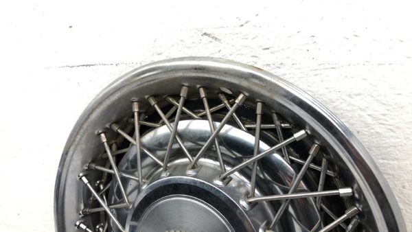 1980-1984 Deville Sedan Hub Cap Wheel Cover Oem #2 01622897 — photo 7