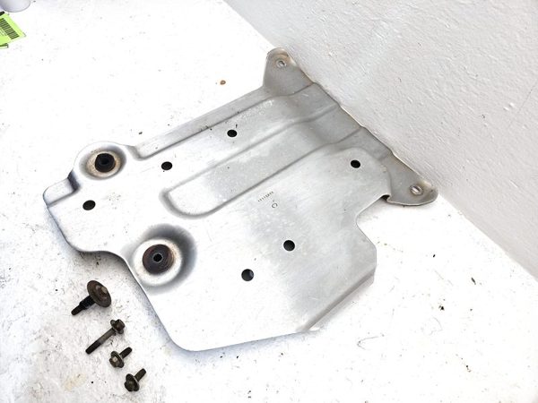 1999 Chevy Silverado 1500 Transfer Case Skid Plate 4X4 Oem With Bolts 15152822 — photo 5