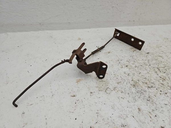 1968 Ford F250 Throttle Linkage Gas Pedal Rods Bellcrank Oem — photo 3