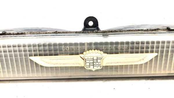 1980-84 Deville Sedan Passenger Right Front Turn Signal Light Lamp Lower Mounted — photo 7
